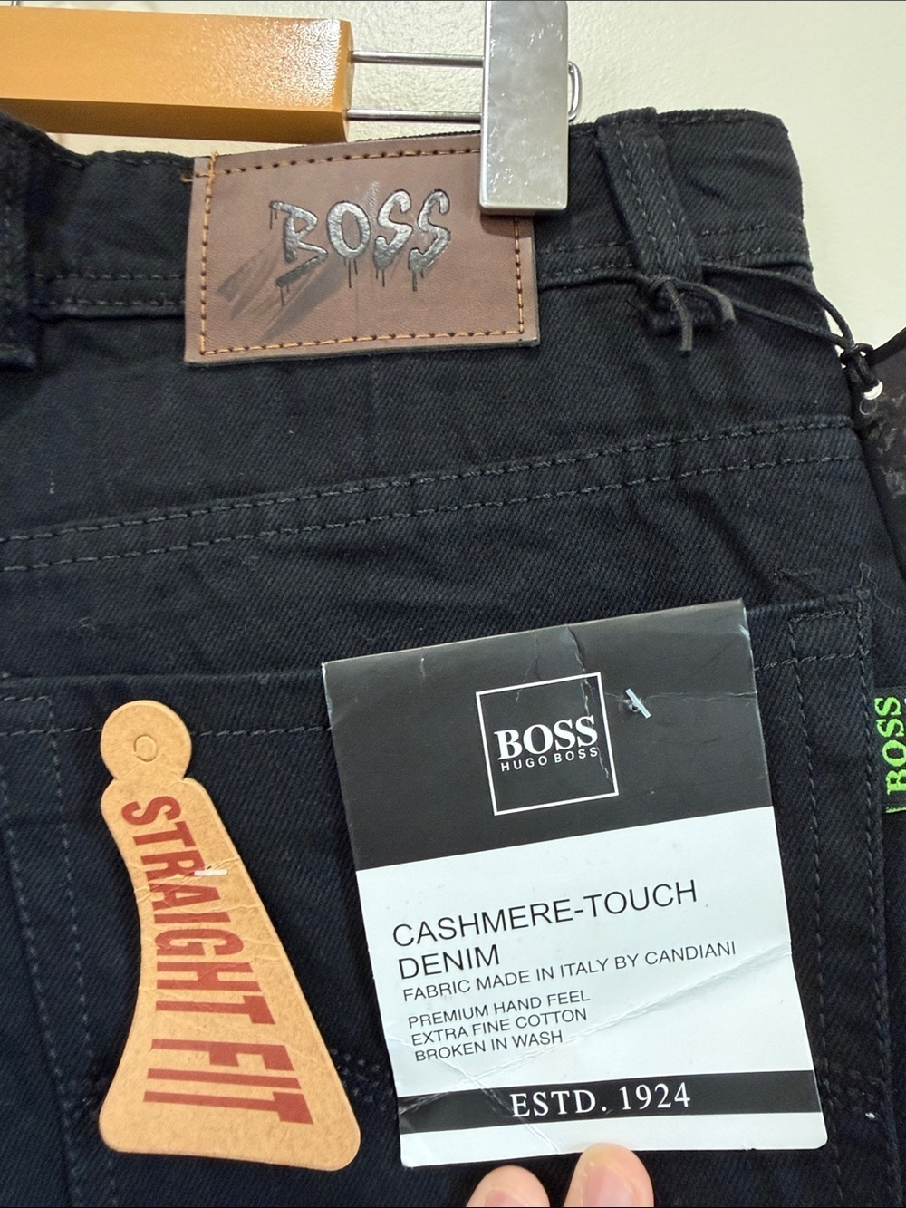 🆕 NWT Boss Men's Black Cashmere Touch Straight Fit Jeans - Classic Black - Picture 5 of 10